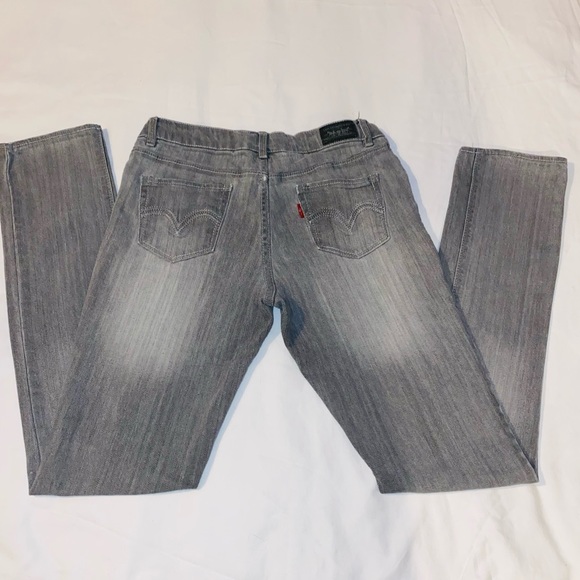Girls Skinny Fit Levi’s Jeans - Size 16 - Picture 3 of 7
